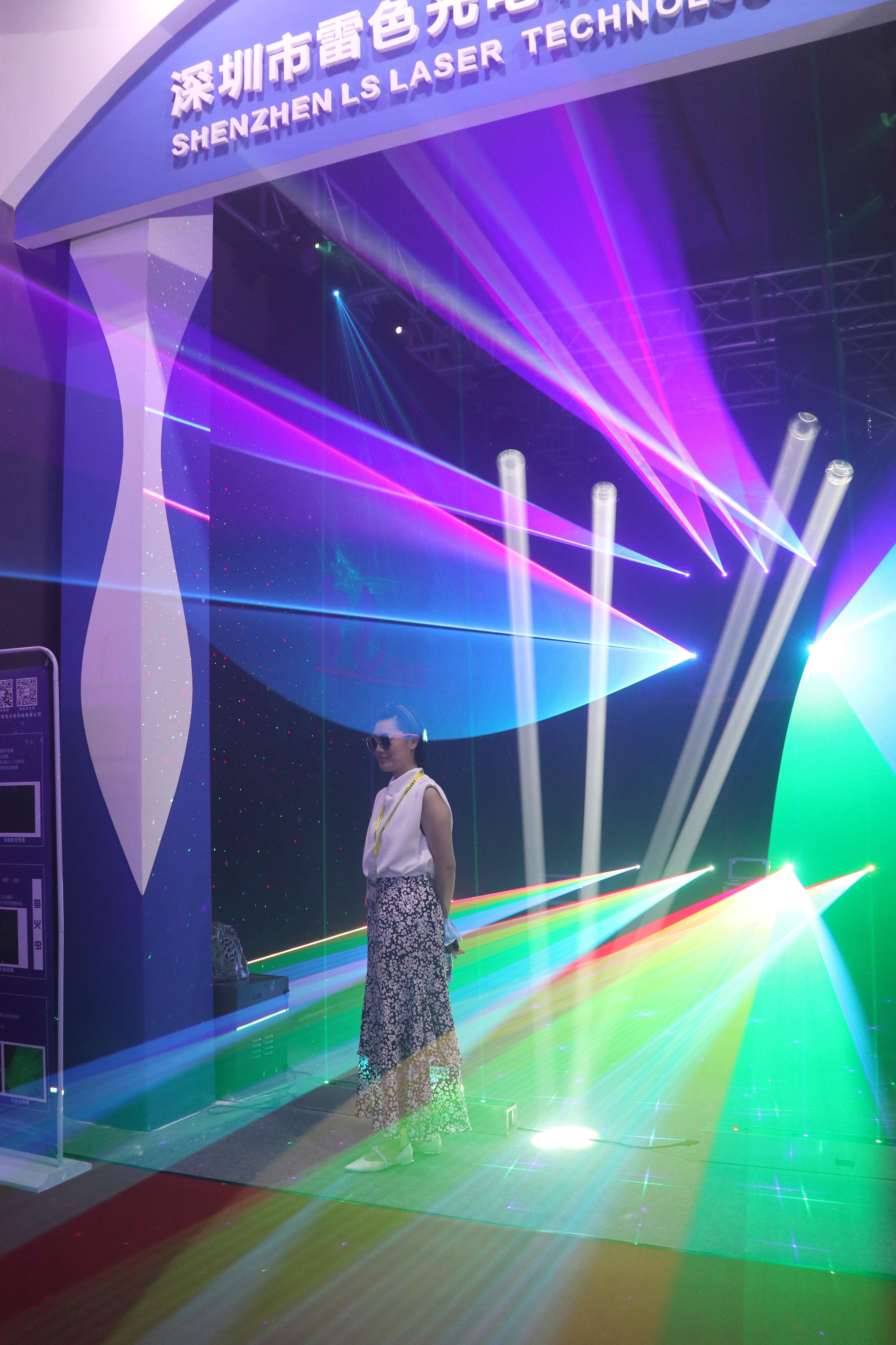 雷色光电参加GET show 广州（国际）演艺设备、智能声光产品技术展览会(图16)