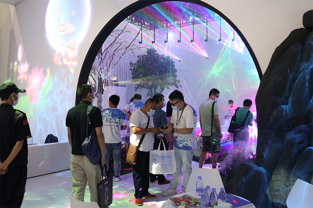 第26届广州国际照明展览会（光亚展）完美收官，雷色光电惊艳全场！(图11)