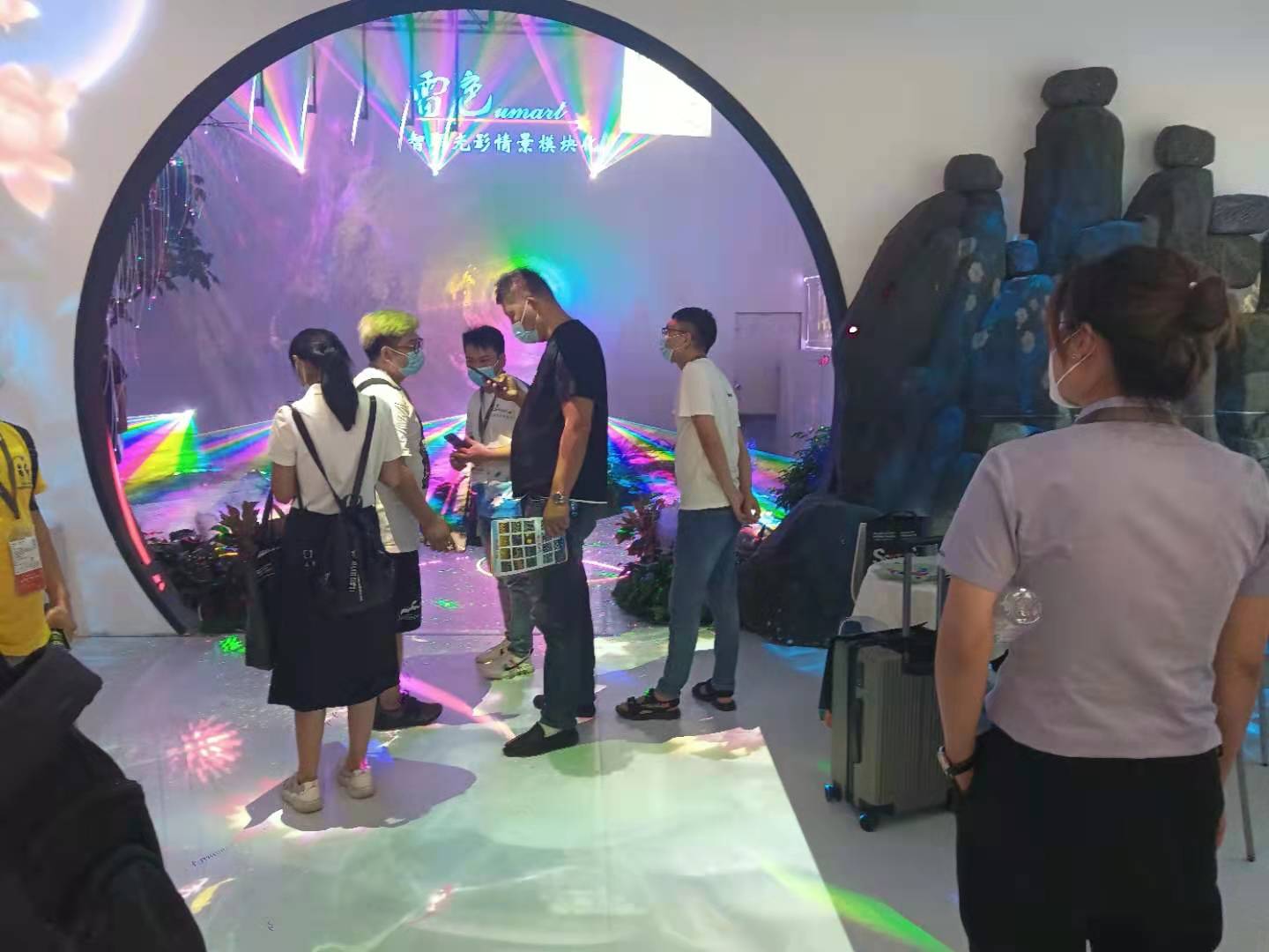 2021第26届广州国际照明展览会（光亚展）雷色印象空间震撼展出！(图10)