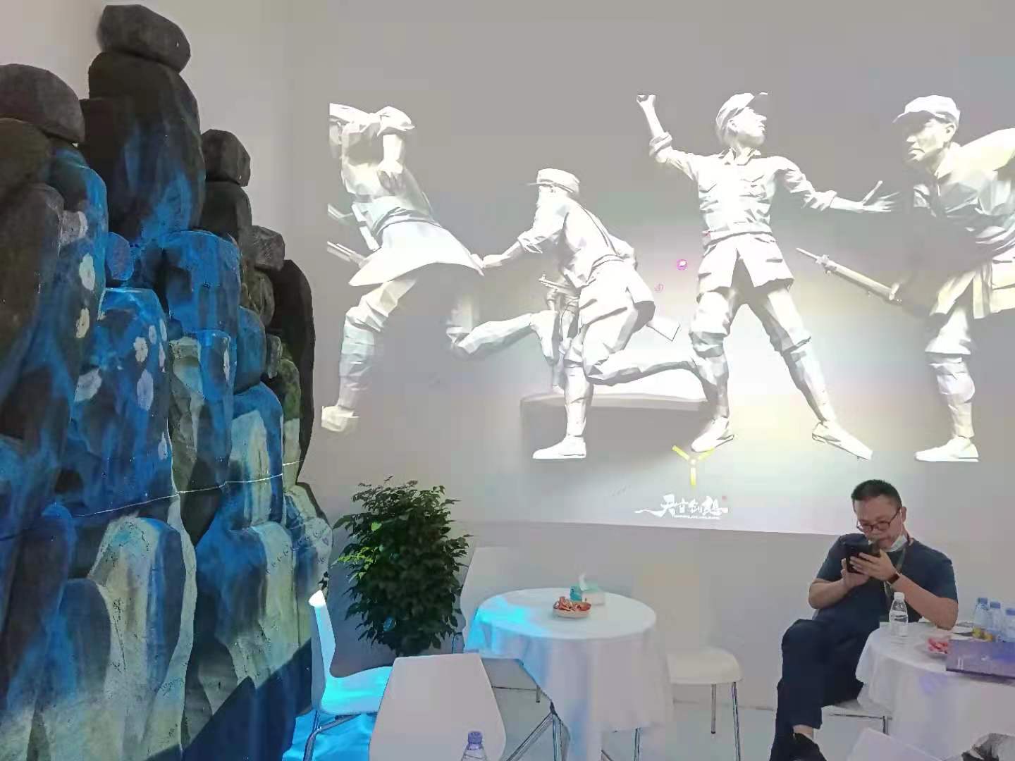 2021第26届广州国际照明展览会(光亚展)雷色印象空间震撼展出!(图19) 2021第26届广州国际照明展览会(光亚展)雷色印象空间震撼展出!(图19)